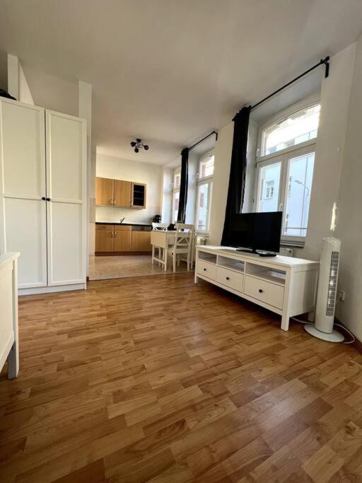 R&L Apartment Karl-Heine-Strasse Og Leipzig Dış mekan fotoğraf